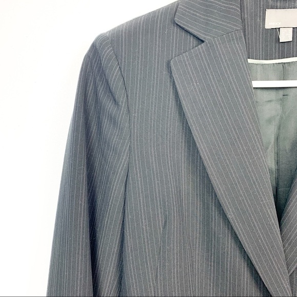 🌸2/$30🌸 Mexx Button-Up Pin Striped Blazer - Picture 3 of 8